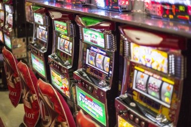 Free Bet Blackjack live dealer table on kiostoto slot with card layout and betting positions