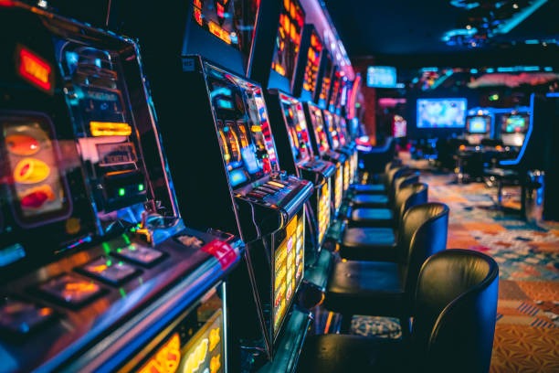 Live dealer blackjack table and slot game interface on kiostoto slot platform